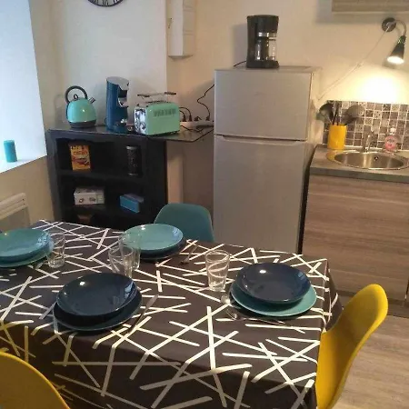 Joli Petit En Centre De Apartment Brioude