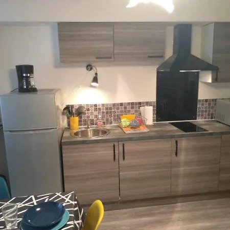 Appartement Joli Petit En Centre De *